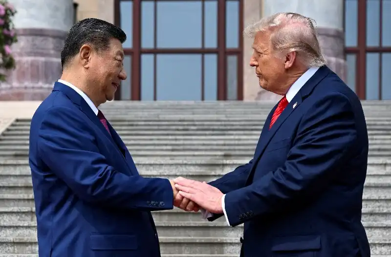jimgeraghty's tweet photo. You may have noticed that with the USS George Washington leaving the Pacific, there is no U.S. aircraft carrier in that area now. The Chinese have noticed this as well. An editorial from the Chinese state-run Global Times:

“American allies in the Western Pacific see this vacuum clearly. Washington keeps talking up the “China threat” and pushing Japan and the Philippines to take more forward roles. Yet just as the last US carrier is leaving the region, what Tokyo and Manila are feeling is not only insecurity, it is a reminder that even American security commitments have limits.”

But I’m sure we have nothing to worry about; as President Trump said, “President Xi and I will always be friends, no matter what happens.”