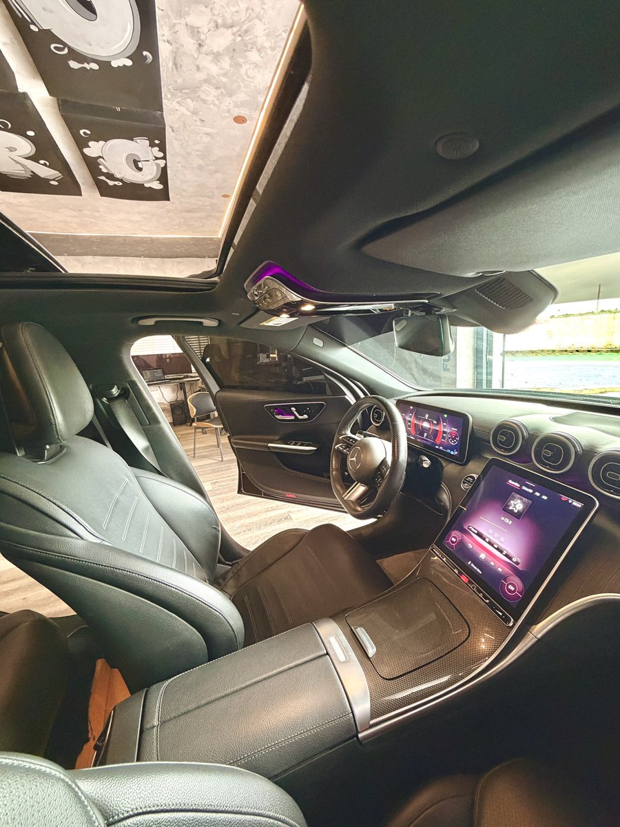 hendrayhorc's tweet photo. Let's start by launching  HORCSTUDIIO official  car🥶 

Then wow y'all with HORC Trading company

Congratulations to me 🙏🏽 https://t.co/MeBIC68wFp
