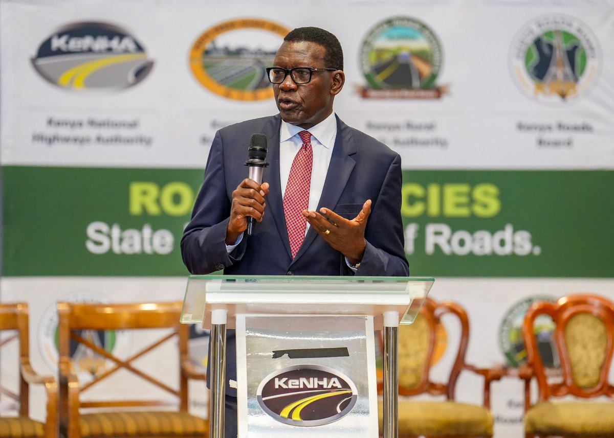 Roads_KE's tweet photo. The Government has mobilised KSh139 billion to clear certified outstanding bills owed to road contractors and accelerate ongoing projects nationwide.
Payments for eligible works from the last quarter will be completed by end of August 2026.
#seamlessconnectivity #beyondthehighway https://t.co/232mUKy4UA