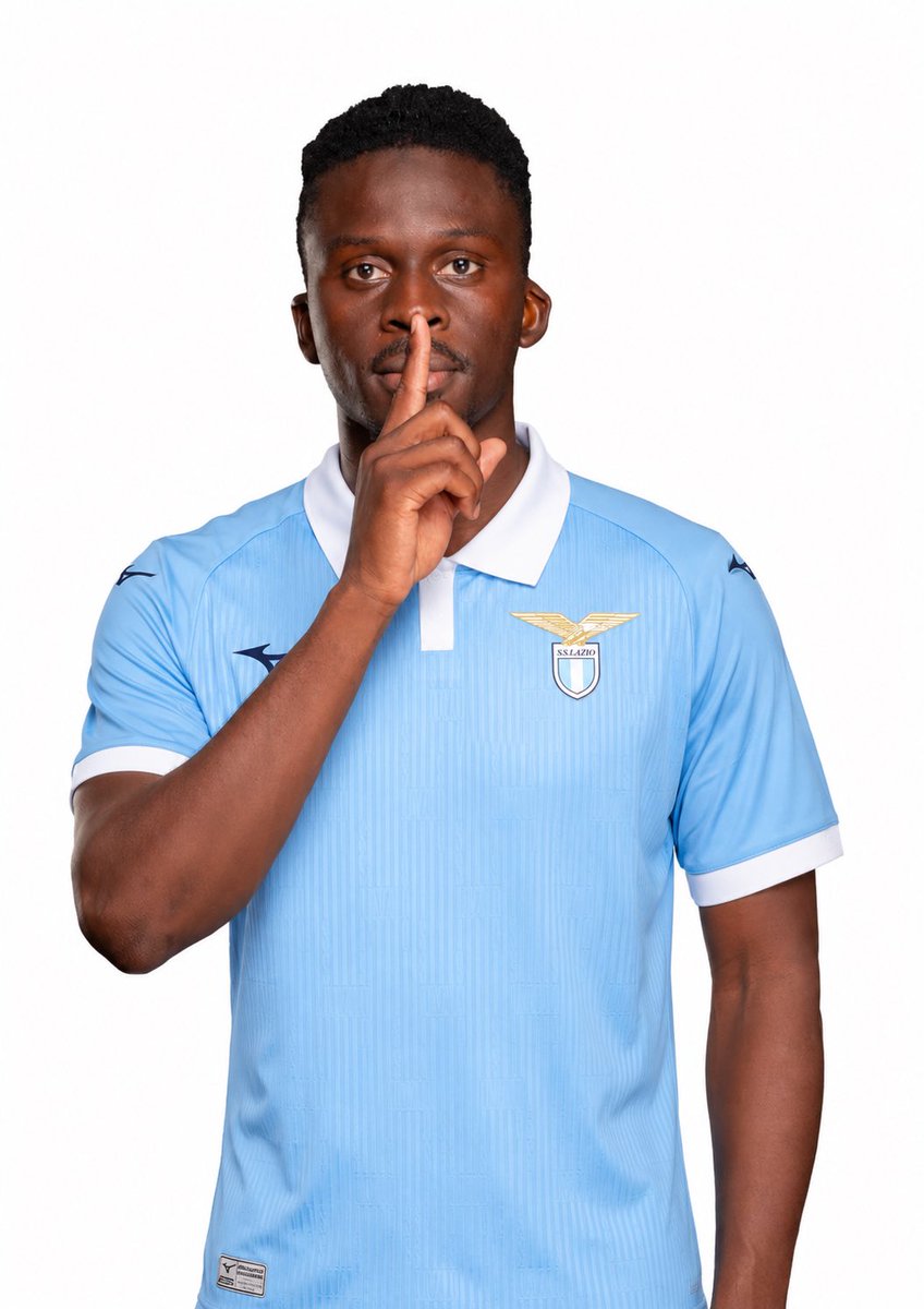 SpaceLazio's tweet photo. 🛬 Accordo raggiunto tra la #Lazio e Bamba #Dieng: il giocatore stasera a Roma, domani le visite mediche.

➡️ @DiMarzio https://t.co/mSSUxBK7nS