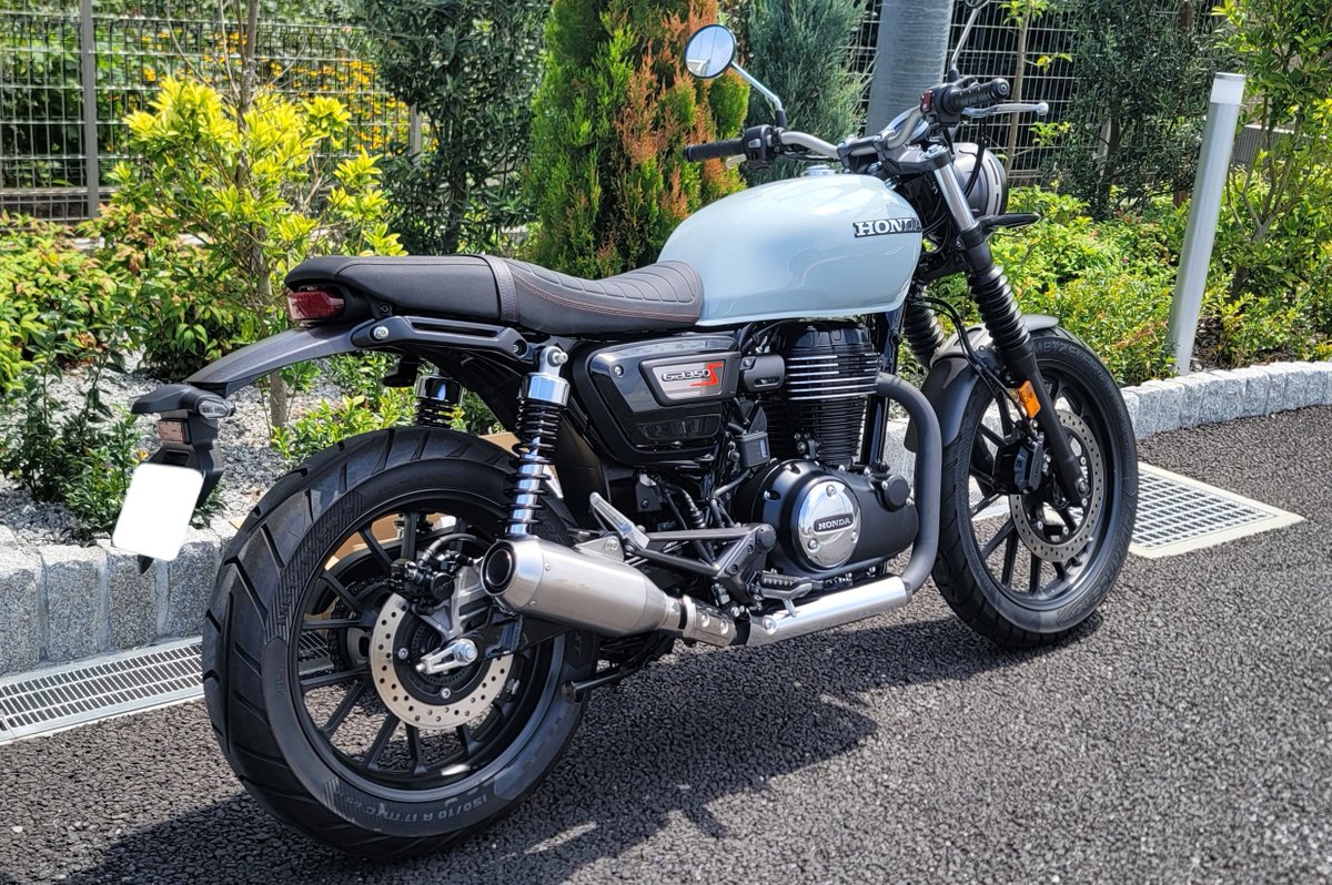 GE91417799's tweet photo. プコブルーに合わせて新調しました

#バイクの日
#8月19日はバイクの日 https://t.co/6g2Kb4UO8y