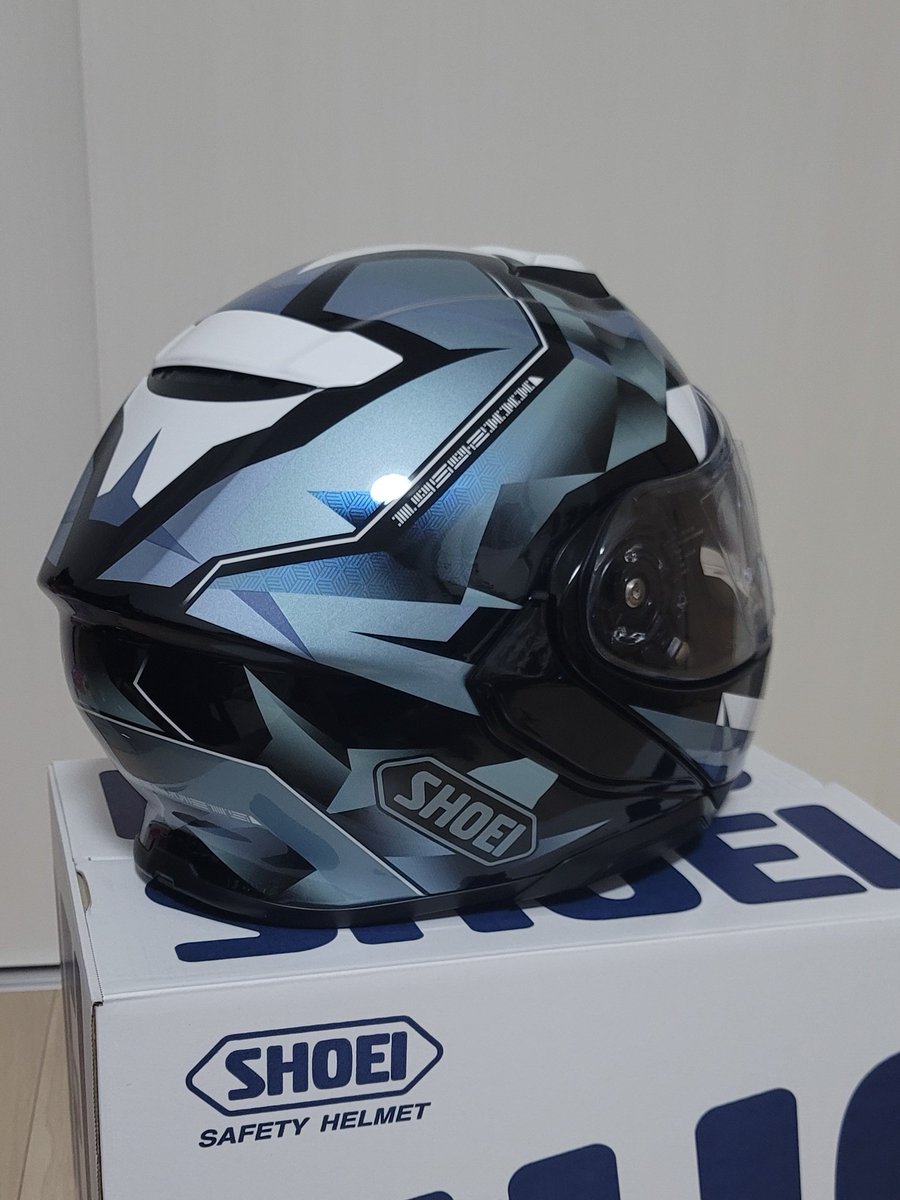GE91417799's tweet photo. プコブルーに合わせて新調しました

#バイクの日
#8月19日はバイクの日 https://t.co/6g2Kb4UO8y