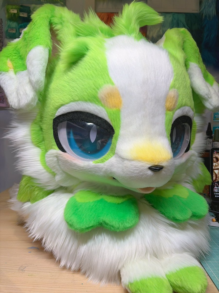 Onni_TheCat's tweet photo. 🐶 This little pup is looking for a new home! 
✨ PREMADE FURSUIT FOR SALE ✨
• $1,300 USD
• TPU head base
• 30 cm head height
• Fully removable foam-lined interior
• Customizable head circumference
• Full suit option available as an add-on
• Worldwide shipping available https://t.co/gox7n0uBIq