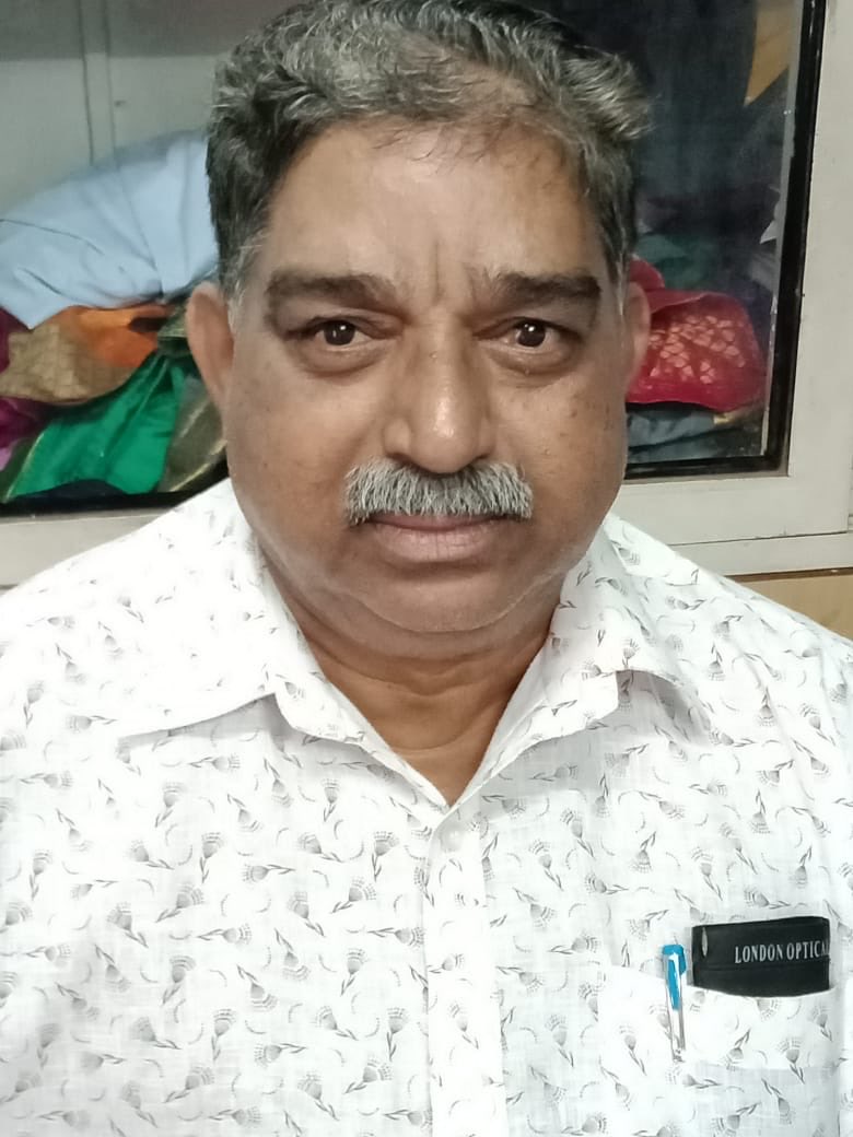 RaghupathiBhat's tweet photo. ಅಲೆವೂರು ತಾಲಿಕಟ್ಟೆಯ ನಿವಾಸಿ, ಭಾರತೀಯ ಜನತಾ ಪಕ್ಷದ ಹಿರಿಯ ಕಾರ್ಯಕರ್ತರಾದ ಶ್ರೀ ಸುರೇಶ್ ಶೇರಿಗಾರ್ ಅವರ ನಿಧನದ ಸುದ್ದಿ ತಿಳಿದು ತೀವ್ರ ದುಃಖವಾಯಿತು.

ಭಗವಂತನು ಅವರ ಆತ್ಮಕ್ಕೆ ಸದ್ಗತಿ ಕರುಣಿಸಲಿ ಹಾಗೂ ಕುಟುಂಬದವರಿಗೆ, ಬಂಧು-ಬಳಗದವರಿಗೆ  ಈ ದುಃಖವನ್ನು ಭರಿಸುವ ಶಕ್ತಿಯನ್ನು ನೀಡಲಿ ಎಂದು ಪ್ರಾರ್ಥಿಸುತ್ತೇನೆ.

ಓಂ ಶಾಂತಿ. https://t.co/Mi1sCdc3MP