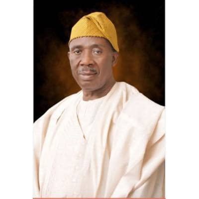 Richard_Ugo_'s tweet photo. Healing does not mean forgetting what happened. It means choosing a better way to address it. Genuine grievances should be investigated, victims deserve justice, and damaged relationships deserve an opportunity for reconciliation. #OsunUnityOverDivision https://t.co/bk4aoFgnnm
