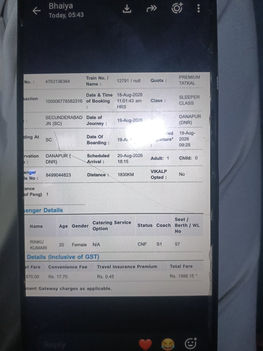 ashishk7601's tweet photo. Ghatiya railway medical stassf saport faltu ka premium tatkal ka ticket lene ke bad bhi koi medicine ya medical staff not available faltu railway system 
@RailMadad https://t.co/kpqbLvyKer