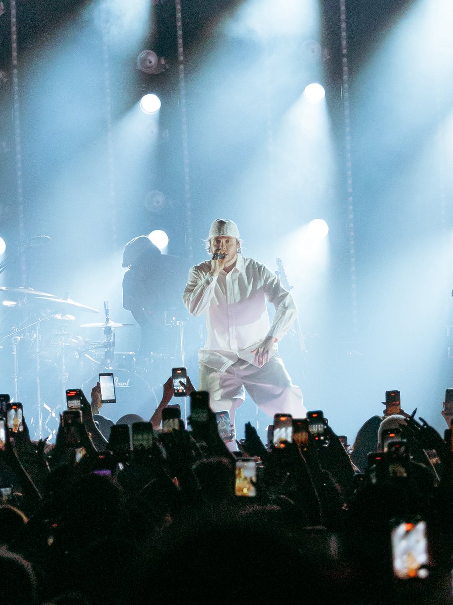 capcityhiphop_'s tweet photo. Jack Harlow brought the energy to a SOLD-OUT HISTORY Toronto on his Monica Tour.

Big energy, fan favorites and a crowd that stayed locked in all night. Toronto showed up. 🎤🔥

#JackHarlow #MonicaTour #HistoryToronto https://t.co/1Ush7BzLb3