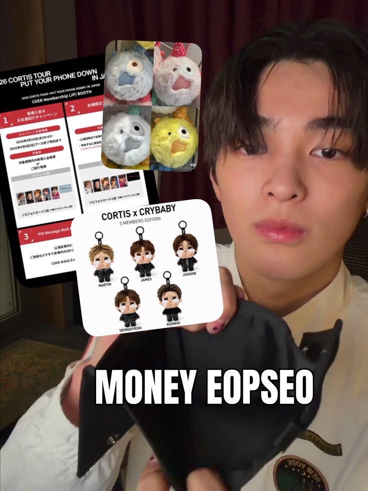 dollieside's tweet photo. cortis dengan merch dan pc baru nya https://t.co/SwHS1sQY6o