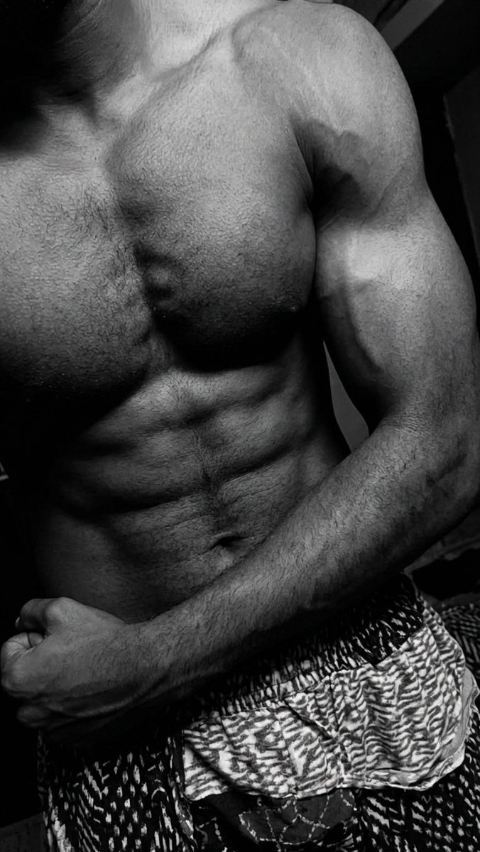 zuheip_cade's tweet photo. Fucking body 🤦🏽‍♂️🤤📸 https://t.co/4Nd2t96SS1