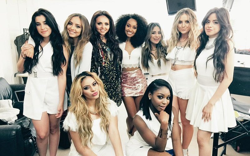 updatecharts's tweet photo. e quando o Little Mix e o Fifth Harmony PARARAM A INTERNET com essa foto https://t.co/K0xto2Pons