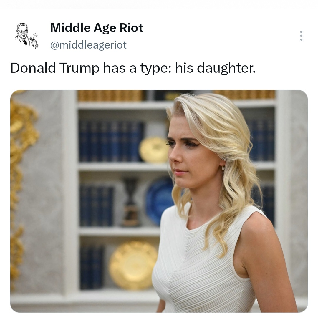 ArtCameroon's tweet photo. @AntiTrumpCanada yeah it's pretty clear 
he ain't subtle https://t.co/vXtwJTV4q4