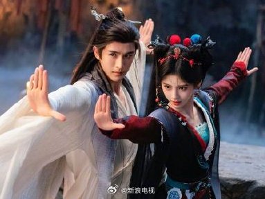 Camil3775's tweet photo. Qixi festival 🎎 photoshoot 📸

#ZhouYe and #Xukai - #Springofblade
#ZhangYunlong and #Jujinyi - #Letsfight https://t.co/zUOIGyHcbz