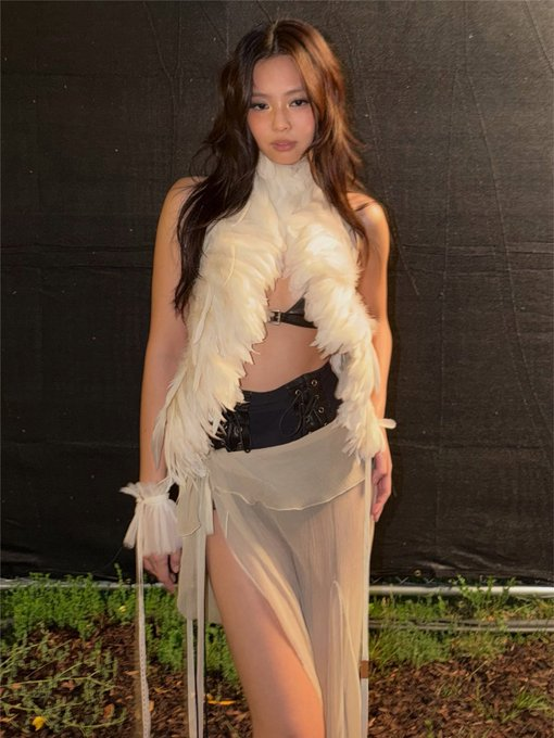netfluences's tweet photo. JENNIE is set to release a new EP at the end of August. https://t.co/fNzN7oo9ix