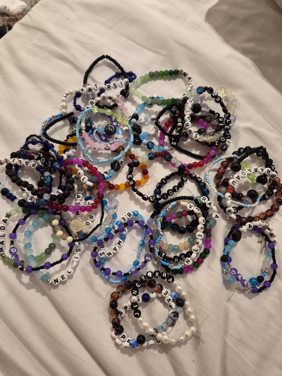 Emiliarisv's tweet photo. I will bring these tomorrow!! https://t.co/T8GA6nnw7L