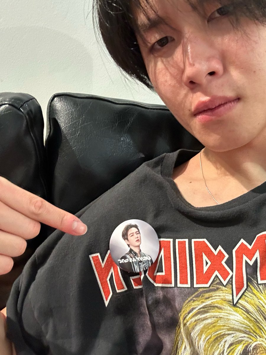 Jungyippy's tweet photo. นายเปนใคร https://t.co/4dT8MvR4Jt