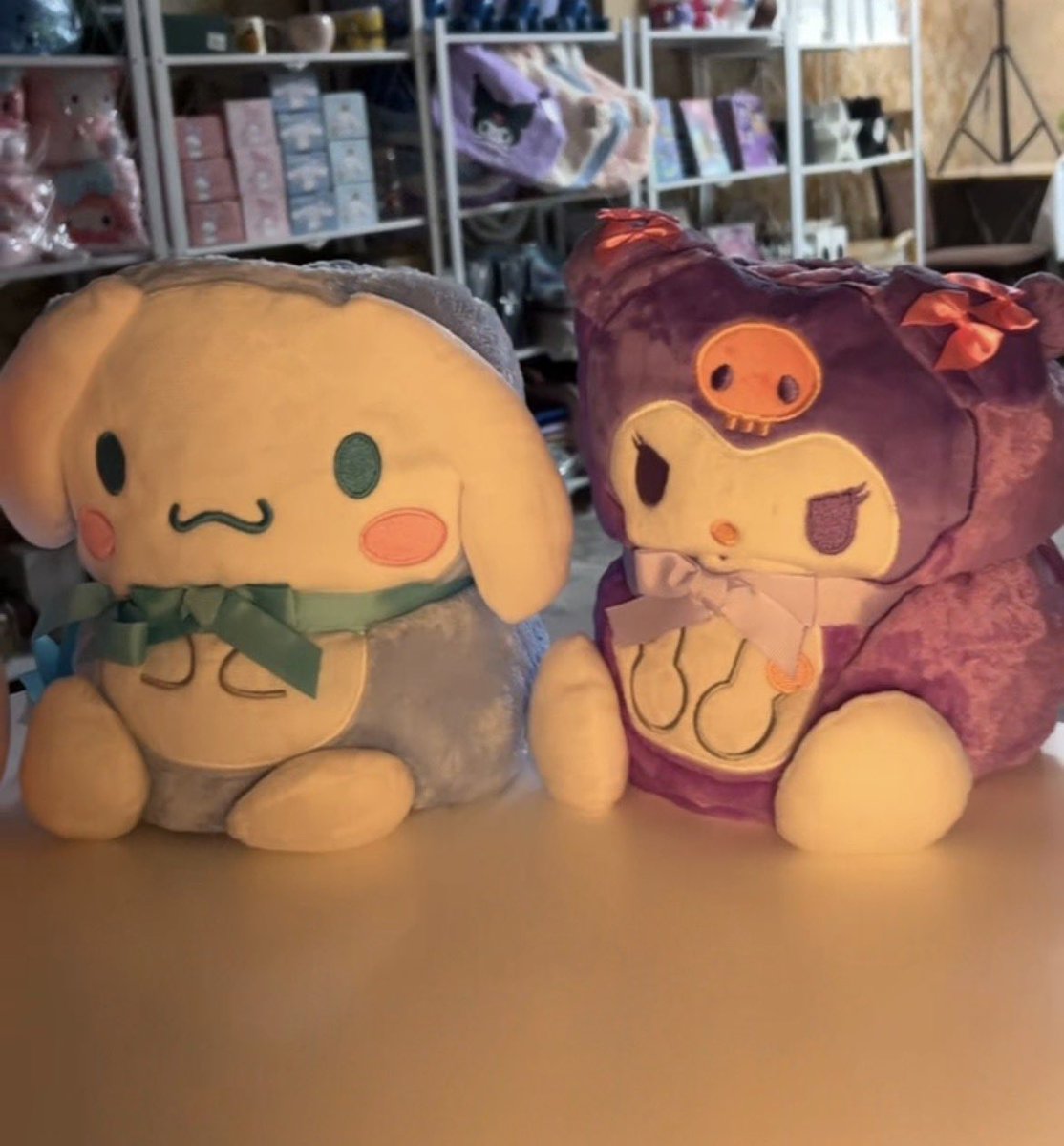 DIGITAL__JIJI's tweet photo. بطانيات سانريو 💞

https://t.co/4QMsnjtXhP

#اكسبلور #explore  #stitch #ديزني #disney
#digital_j #الشعب_الصيني_ماله_حل😂😂 #creatorsearchinsights #ستيتش #بوكسات_هدايا #بوكسات_هدايا_مميزة #KUROMI https://t.co/klDGNeZxYa