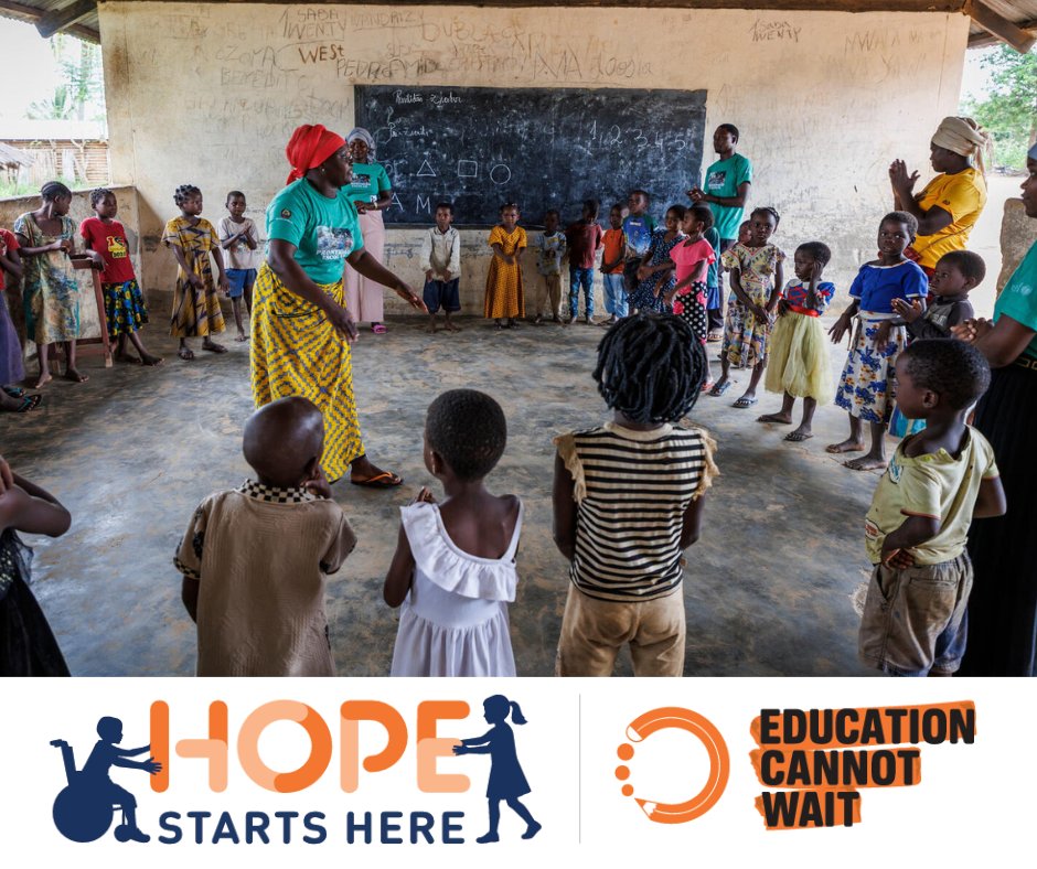 UNICEF_Moz's tweet photo. Hope starts when children’s determination to learn is met with action.

@EduCannotWait #HopeStartsHere campaign calls for action and greater investment in education for children affected by conflict, displacement and disaster.

Join the movement: https://t.co/DxyuEqwhKe https://t.co/Fw9D5kepgA