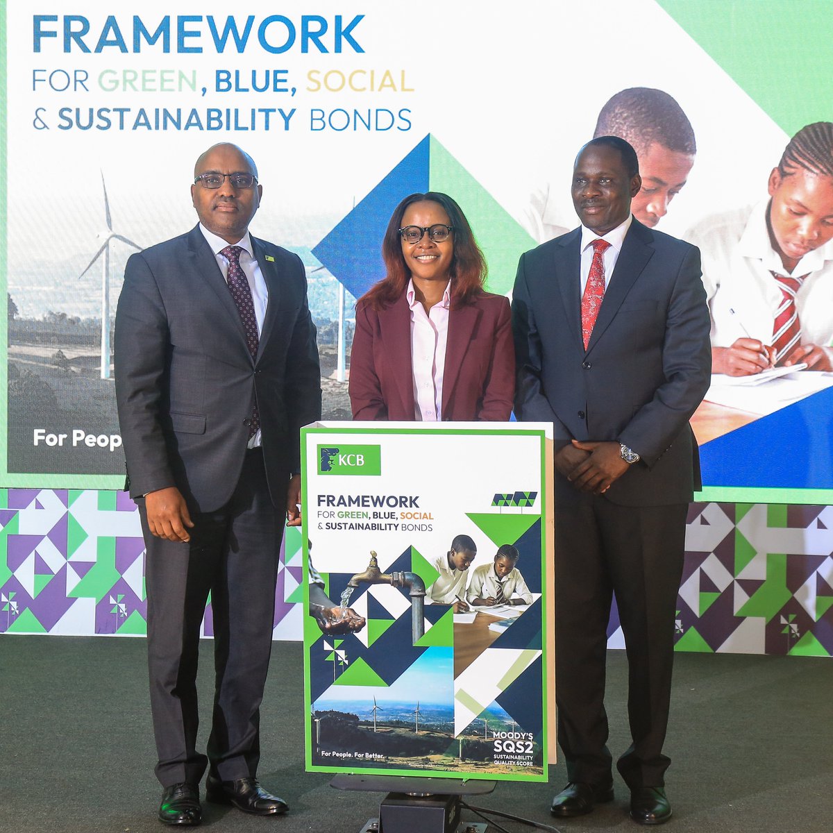 BarometerKe's tweet photo. The KCB Group has unveiled a Sh300 billion Medium Term Note Programme to run over a period of five years with the first tranche target set at up to Sh100 billion. #ladsissix @KCBInKenya @NSE_PLC
https://t.co/ke0c0aZZji https://t.co/VO53qK9k7O
