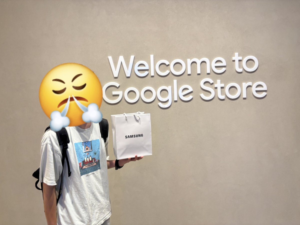 King_School_'s tweet photo. 壊れたので新しいの買ってそのまま自慢しに行った https://t.co/7ARU06DmBU