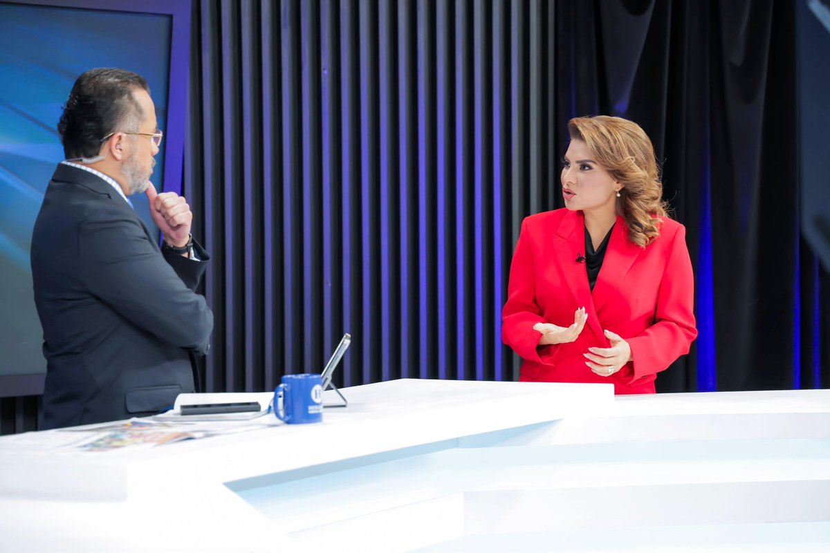 LoreniaValles_'s tweet photo. En entrevista con @JimenezLandin para Horizonte H (@heraldo_tv), expresé mi confianza en el proceso interno para elegir la Coordinación Estatal de los Comités de la Transformación.

En este momento de nuestro movimiento en Sonora, ha prevalecido la unidad y la altura de miras. https://t.co/YeltXJwQ2G