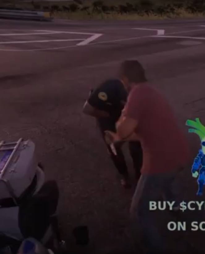 TheGregory_Info's tweet photo. 🚨 Nuevos detalles del 4.º clip filtrado de GTA VI:

8 espacios para armas, nuevas animaciones con cuchillos, heridas visibles y opciones de “Saludar” y “Burlarse” con NPCs.

También volverían los restaurantes de comida rápida.

#GTA6 #RockstarGames https://t.co/n1hTvdL2io