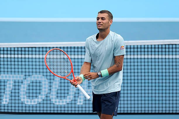 TheTennisLetter's tweet photo. Cobolli d. Rafa Jodar 4-6 7-6(3) 6-3

Flavio reaches his first Cincinnati quarterfinal.

He really locked in during the 2nd set tiebreak and didn't look back.

He earned every bit of this win.

This is his 2nd Masters quarterfinal, his first on hard courts.

✅30th win of 2026

Chasing his first Masters semifinal.

🇮🇹