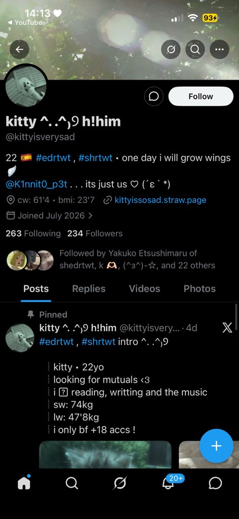 chaeloric's tweet photo. THIS PERSON IS 22 AND DATING A 17 YEAR OLD (who is also on shedrtwt). PLEASE BE CAREFUL WHO YOU FOLLOW !! https://t.co/8TZV4HFuSB
