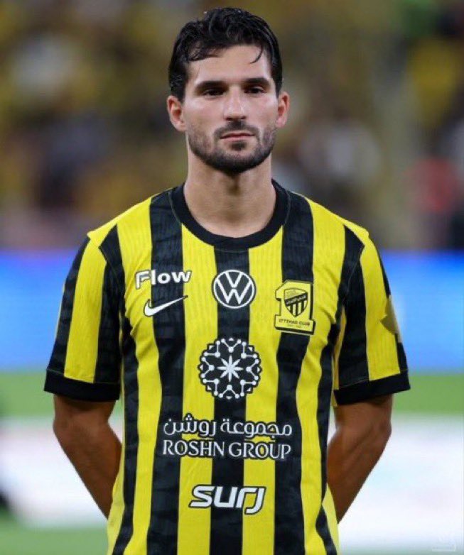 87tail's tweet photo. المفروض خروج هذا الثلاثي من الاتحاد يكون أولوية

خصوصاً أن تصريفهم يبدو سهل

عوار مطلوب من الدرعية والنصيري لديه اهتمام من أندية قطرية وخليجية وسيميتش كذلك لديه أندية ترغب بالتعاقد معه

بالتالي الاتحاد عنده فرصة يتخلص من الثلاثة ويستفيد من خاناتهم وقيمة بيعهم وياتي ببدلاء أكثر جودة وأكثر احتياجاً للفريق

#خروج_عوار_النصيري_سيميتش