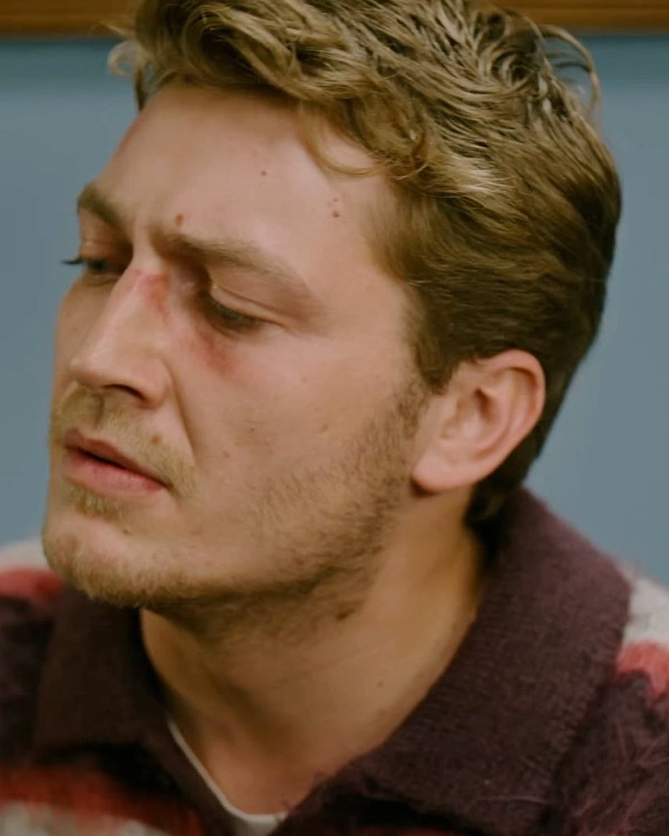 edaoguz2189's tweet photo. @erdemsfanacc @OGMPictures @tasacakbudeniz ne demek önünüze düşmez burdayım 

ErdemŞanlı İsoFurtuna https://t.co/lbejizyBln