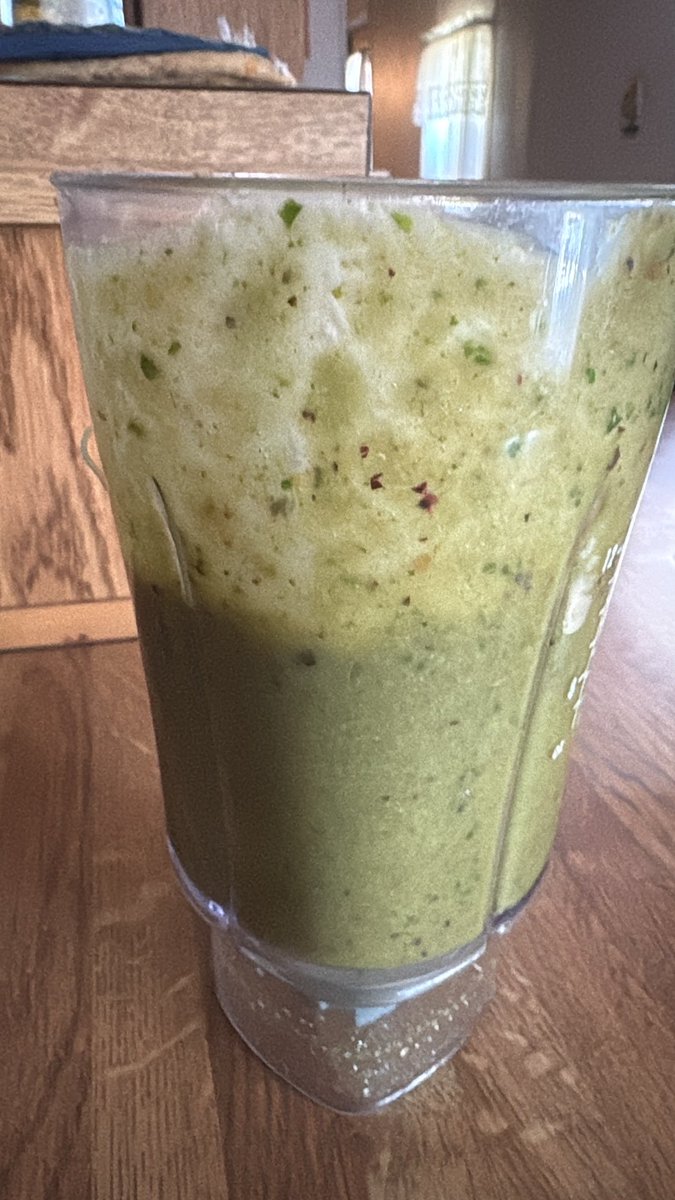 FELICIASFLIX's tweet photo. GRASSY DIET 🍀 https://t.co/Q3PUUdD19Y