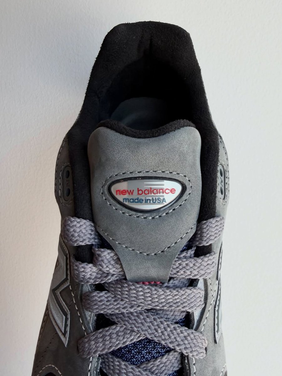 JustFreshKicks's tweet photo. New Balance MADE in USA 2040v5 🐺

https://t.co/TySQiipK8C https://t.co/9blQy5emy4