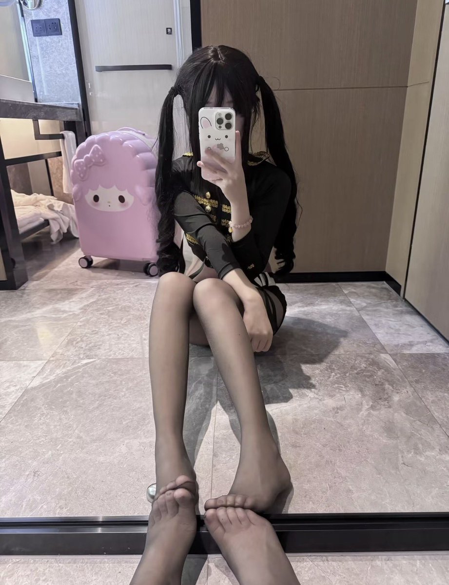 rainey79476's tweet photo. 臣服于主人是你的宿命 https://t.co/iTDuirg7fs