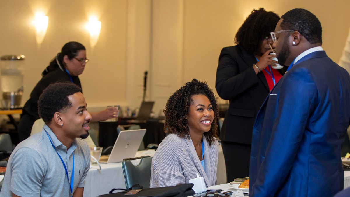 TrinityLawCA's tweet photo. Over the weekend, TLS welcomed 143 new students at our JD orientation. The two-day event prepares students for the rigors of law school and even lets them participate in a mock classroom. Good luck to all of our new students! We can't wait to see the great things you do!

#tls #trinitylawschool