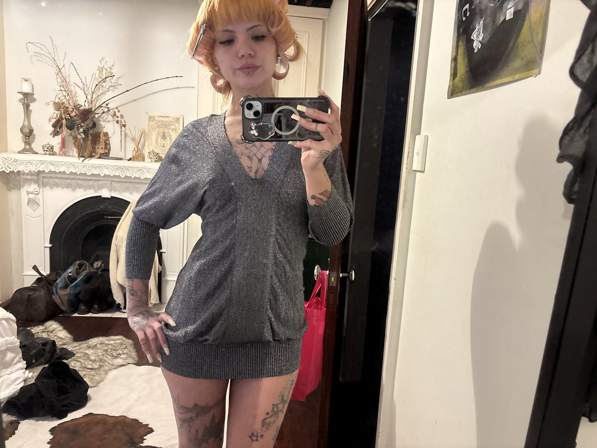 huntermae333's tweet photo. playing dress up https://t.co/8Yo6VBuCOT