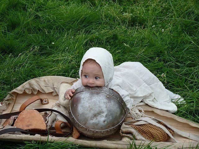 almandcousin's tweet photo. AWWWW BABY TARGTOWER WITH CRISTON S STUFF https://t.co/VCDb6LBdlF
