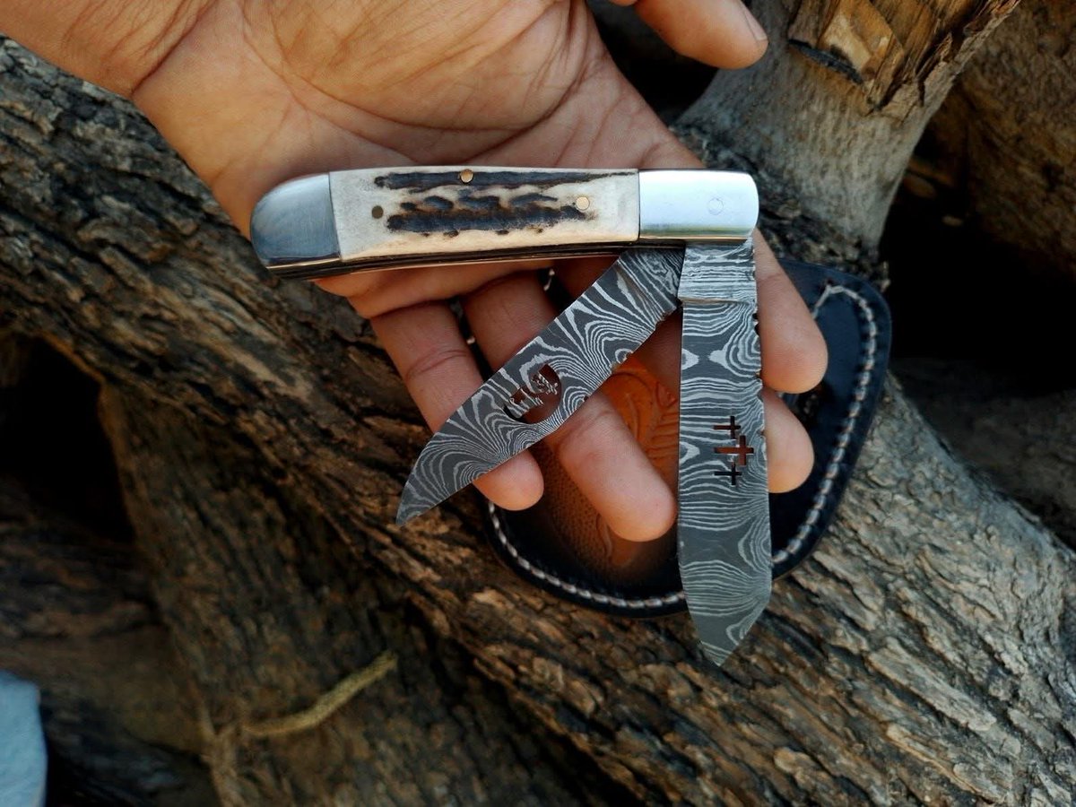 ccowboyknives's tweet photo. Damascus steel handmade Trapper knife with antler handle , etsy link ;
https://t.co/gZeKnen7BM? https://t.co/yRxbMKc6ia