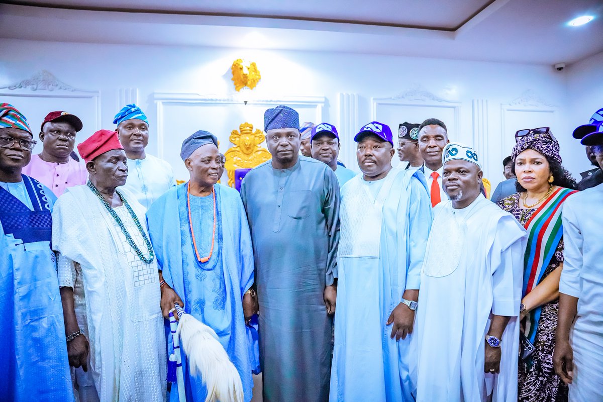 nentawe1's tweet photo. It was a profound honour to pay a courtesy visit to the Olubadan of Ibadanland, His Imperial Majesty, Oba (Dr.) Rashidi Adewolu Ladoja, CFR, in Ibadan, Oyo State.

Paying homage to such a distinguished custodian of Ibadan’s rich heritage was an opportunity to reflect on the enduring values of leadership, wisdom, culture and service. Our conversation also touched on the development of our communities and the collective responsibility to build a more peaceful, united and prosperous Nigeria.

I have immense respect for the place of our traditional institutions in the Nigerian story. Beyond preserving our history and cultural identity, our traditional rulers continue to serve as bridges between generations and important voices for peace, stability and community development.

I sincerely appreciate His Imperial Majesty for the warmth with which I was received and for the wisdom and insights shared during the visit. It was a memorable engagement, and I left deeply enriched by the experience.