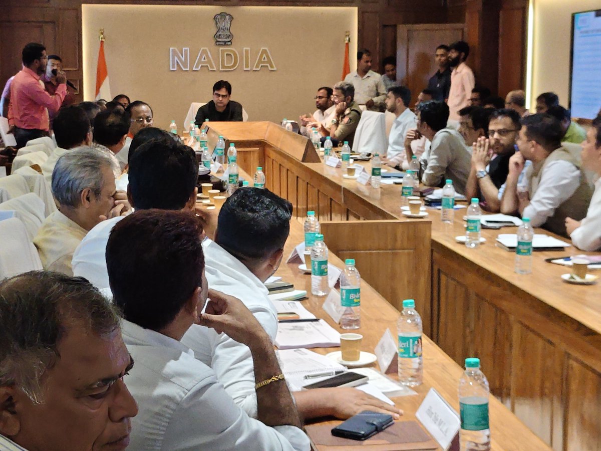 sukanta4bjp's tweet photo. District level administrative meeting with DISHA committee at Nadia zilla @SuvenduWB @SamikBJP https://t.co/ZhfooavnIM