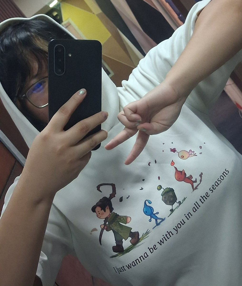 YzaPurelyATIN23's tweet photo. [Survey: INTEREST CHECK]
Please answer the survey po below
🥺👉👈

Hi po, Brodiecakes! 💚
May old shirt design ako na di ko natuloy before Justin solo pa ata ito

Back:
~"Your the JAHngel always beside me" 
🪽

Question#1
 ituloy ko po ba? 
(need ko lang kahit 10 na magpapa reserve 🥺🙏)
DM nyo ko if interest mag Pre-Order para add ko sa order form. :)

~~~~
Front: 
"In the dark days of my life you give me wings of hope to continue flying."