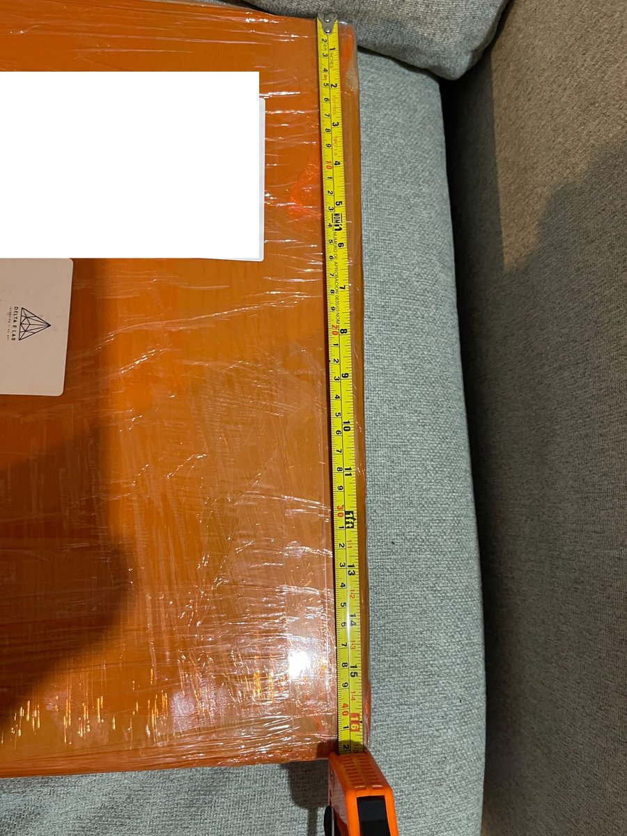 loomitz's tweet photo. Si piensan ahorrar unos pesos enviando por @estafeta, no lo hagan.

Sigues sus reglas, declaras tamaño de mas y te cobran $200 extras que por "emplaye" pero no me pueden mostrar la clausula donde lo diga claramente #ESTAFOTA @Profeco "esto no es cambio de precios post-venta?" https://t.co/vXdajeskdY