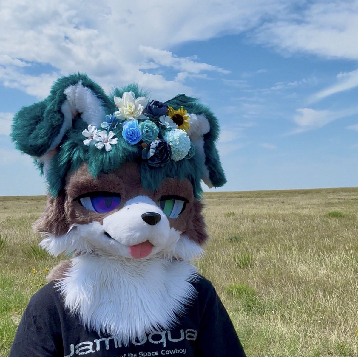 FrizkFur's tweet photo. MY NEW SONG: “unnatural” dropped :3 https://t.co/dzEnTLxotW