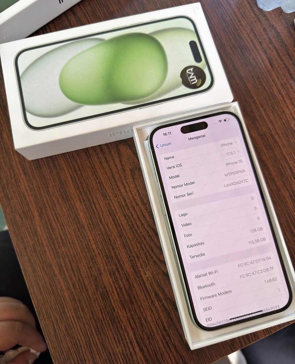 dk2hbv's tweet photo. Allo 
wts iphone 15 128 IBOX 
BH 90up% ORI 
Fullst no minus cek sepuasnya! 
cod langsung / bisa kirim 
5.9  jt aja Nepiss! 
Noted : DIJUAL BU CEPAT
BISA COD LANGSUNG KE RUMAH. 
PADA JAUH SEMUA

tag. wts wtb iphone 15 128 gb ibox #zonauangᅠ #zonajajan https://t.co/VWa4QTZFSv