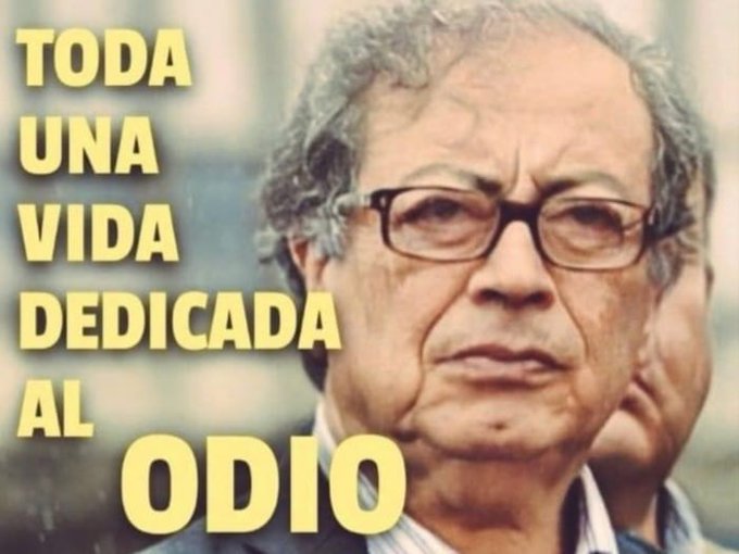 RobinsonMonta64's tweet photo. Según el guerrillero, esta noche del 19 de agosto este par de engendros van a dar la réplica de la oposición. El CNE dice que son 20 minutos. No me importa porque no veo películas de terror, así que no me afecta. https://t.co/29oBZvAFjg
