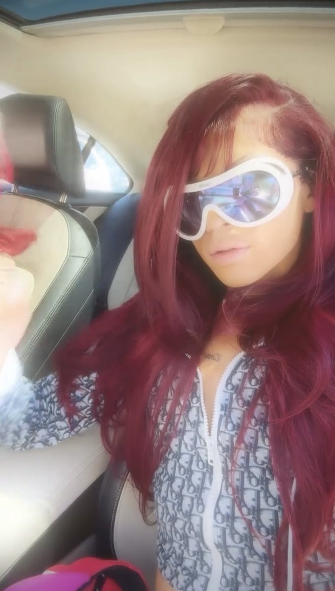 theayeshacorner's tweet photo. Ayesha Erotica looks FABULOUS with red hair 😍 https://t.co/6tt4hYaSrv