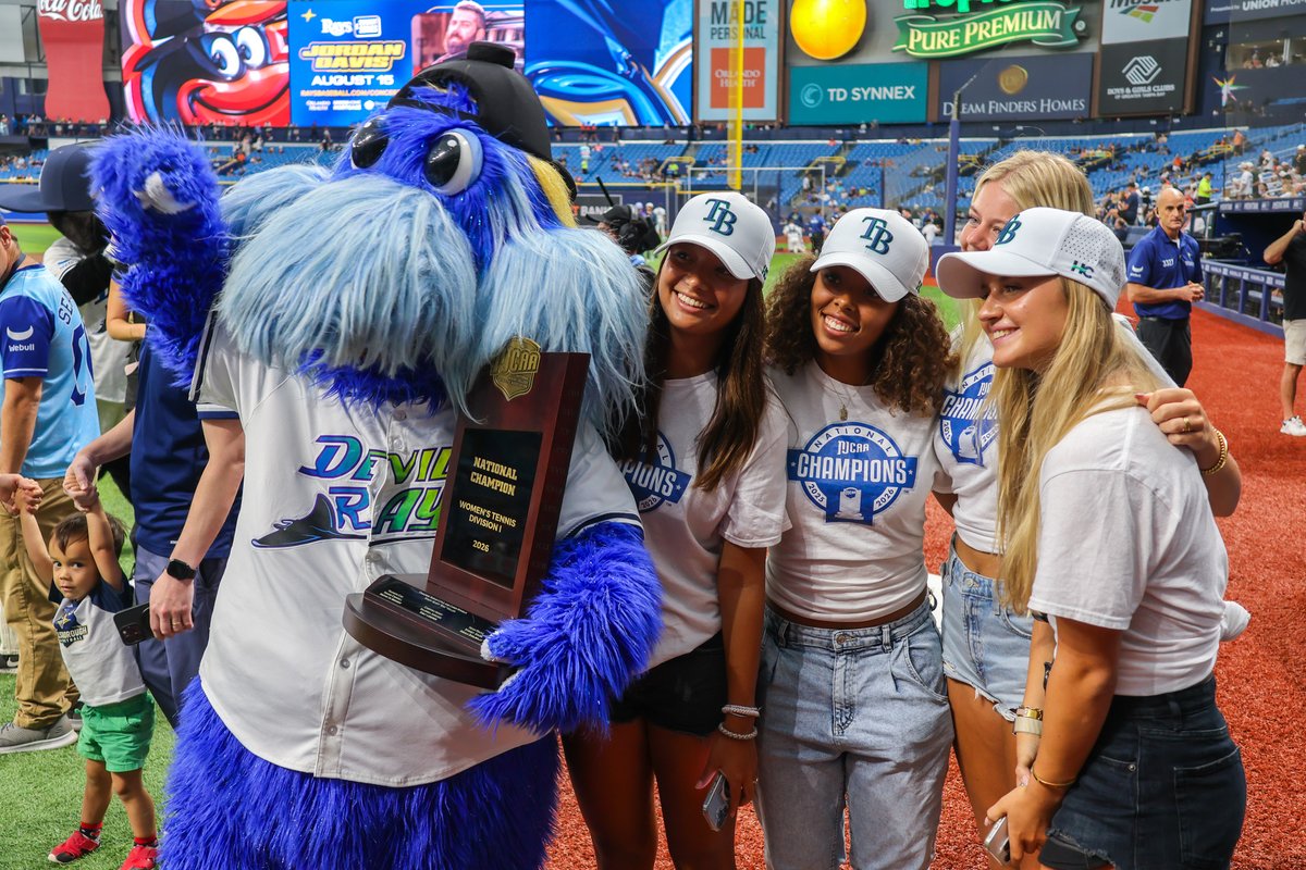 hcfl_edu's tweet photo. The HC Tennis team was invited to Tropicana Field for a night with @RaysBaseball on Aug. 14 to celebrate their national championship. HC Athletics Director &amp; Tennis Head Coach Sarah Lytle threw out the first pitch!⚾

Visit our Flickr to see more photos https://t.co/Z83ZLep9H6 https://t.co/zffSeC0j04