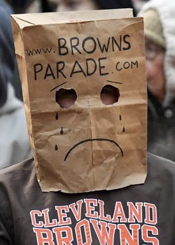 PolymarketBlitz's tweet photo. 🚨𝗧𝗥𝗘𝗡𝗗𝗜𝗡𝗚: The Cleveland Browns stadium which opened in 1999 will be shut down in 2029. 

It has hosted ZERO playoff games. https://t.co/rZjBTySbYO