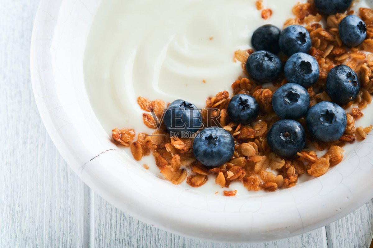 GermanOutpost's tweet photo. This week’s must-try: wild blueberries! Plump, juicy, packed with antioxidants, perfect for oatmeal or yogurt bowls. Game-changer for healthy snacking!， https://t.co/lKxXnQStSc