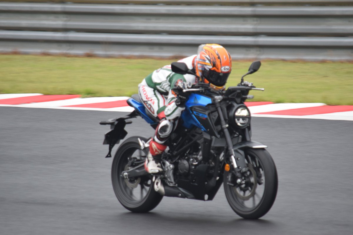 takugsxr125's tweet photo. 今回の告知の写真も、すべて
SUGO方面から来てくれた
ひーちゃんの撮影です📸
いつもありがとうございます🙇
＠powerdby_jet1a 
#もてぎ125cc試走会 https://t.co/VoFv7upKkt