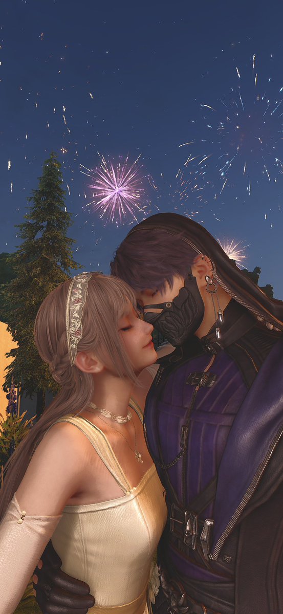 omizu_uni's tweet photo. セーフだった！金砂と花火🎆 https://t.co/RqFoprYXp1