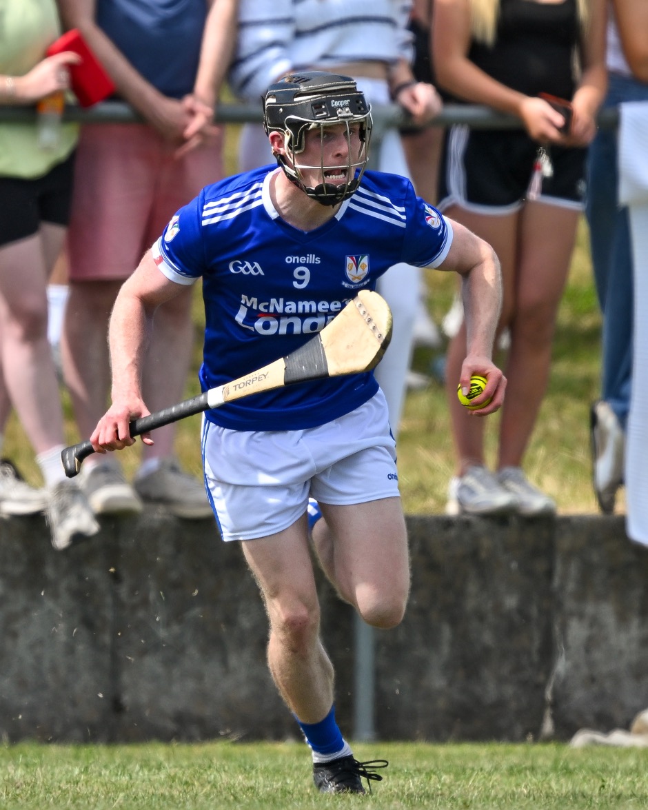 ClareEcho's tweet photo. Kilmaley must scale The Bridge to take top spot in Group 3 https://t.co/DMMvwEHJ5r #ClareSHC #GAA | @BrennanEoin https://t.co/RSL7XsaCaw